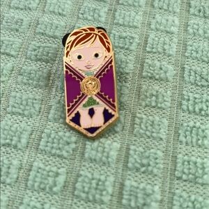 Disney Gold Enamel Anna Trading Pin with Black Backing 2016